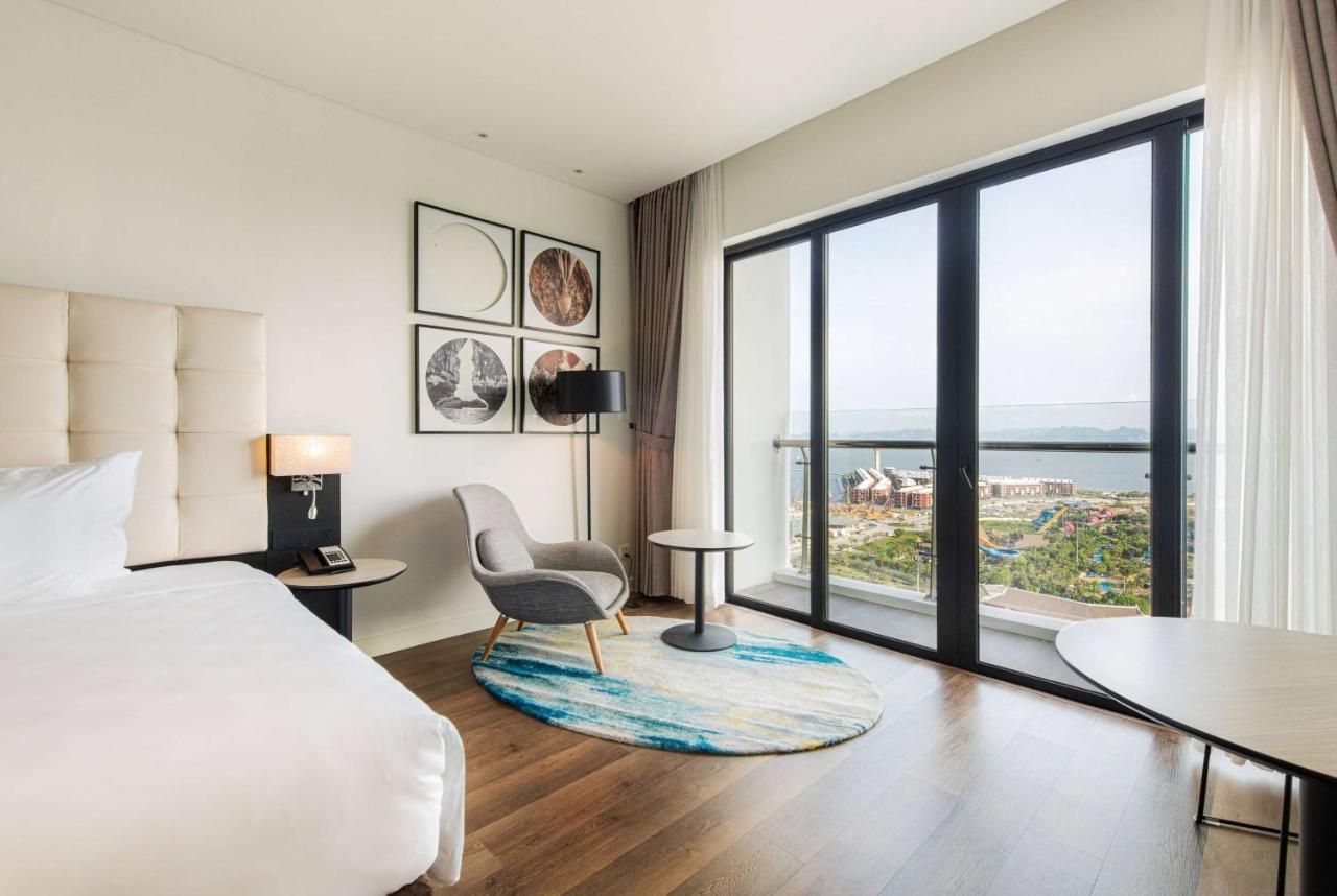 Hotel Soleil Ha Long, Trademark Collection By Wyndham エクステリア 写真