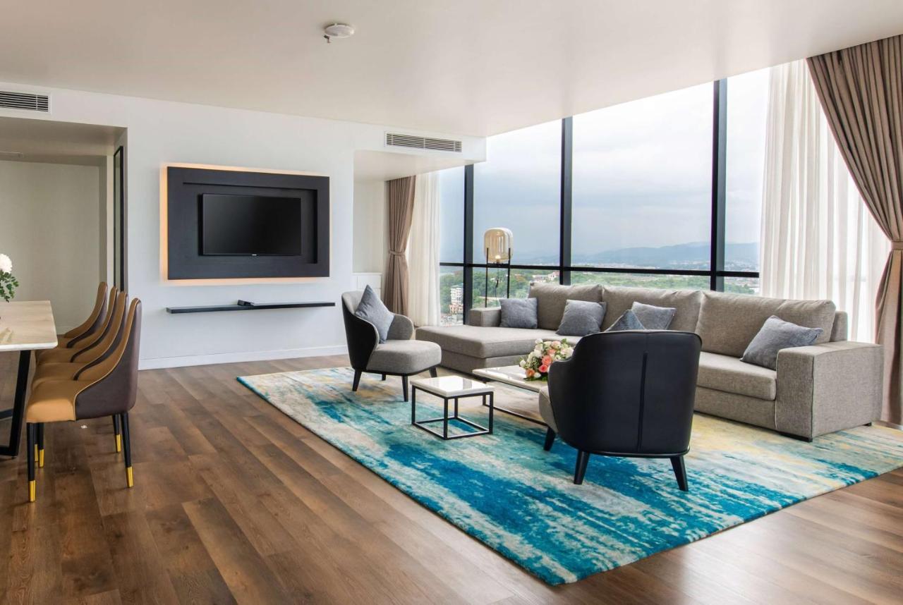 Hotel Soleil Ha Long, Trademark Collection By Wyndham エクステリア 写真