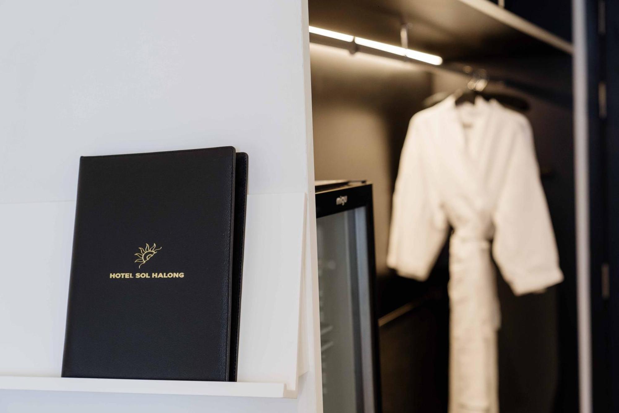 Hotel Soleil Ha Long, Trademark Collection By Wyndham エクステリア 写真