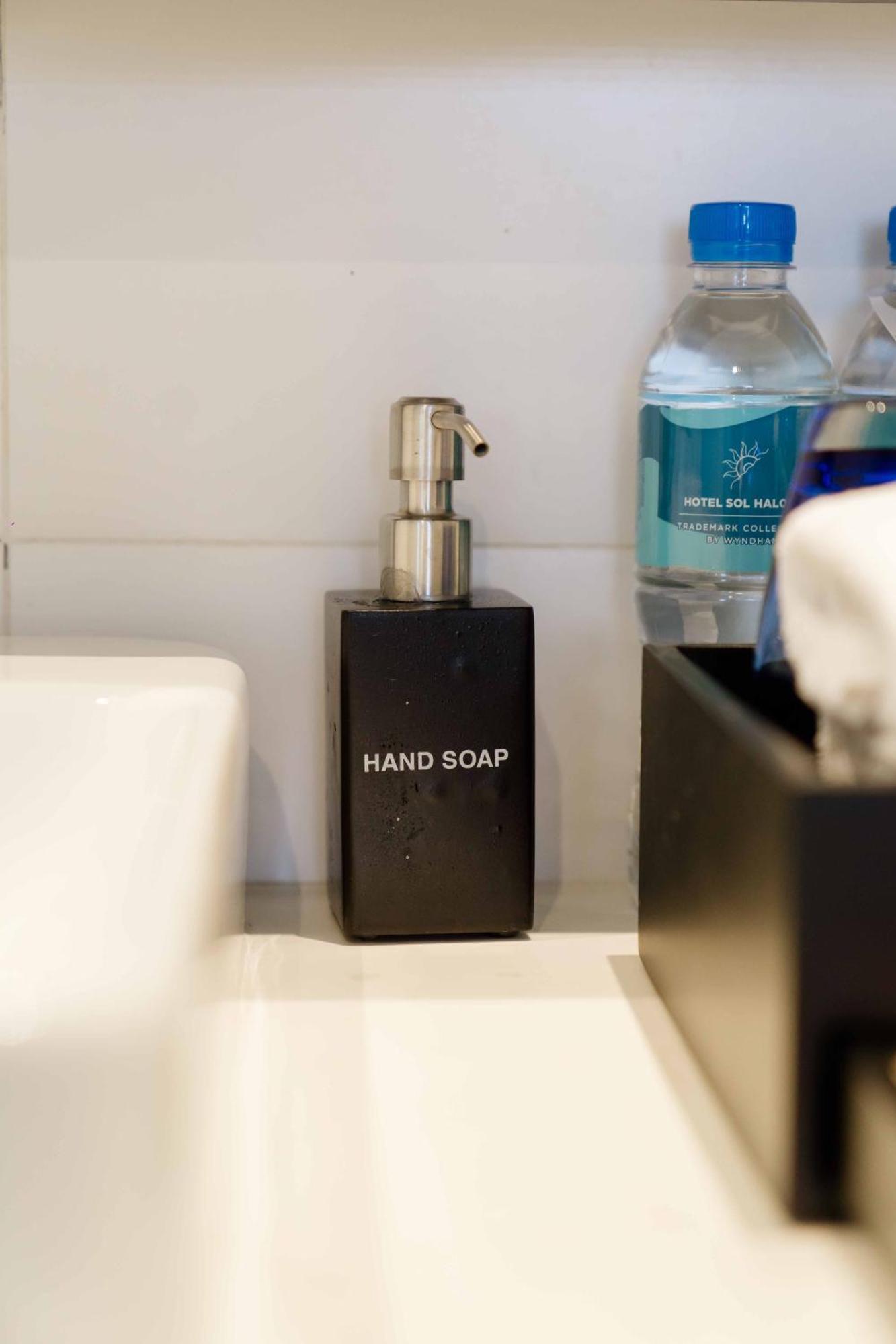Hotel Soleil Ha Long, Trademark Collection By Wyndham エクステリア 写真